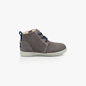 Ugg Kristjan Chukka Kids Boots Grey (7452NFTDI)